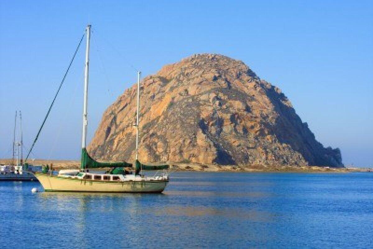 10 GUNUNG LAUT YANG KEREN