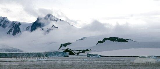 10 GUNUNG LAUT YANG KEREN