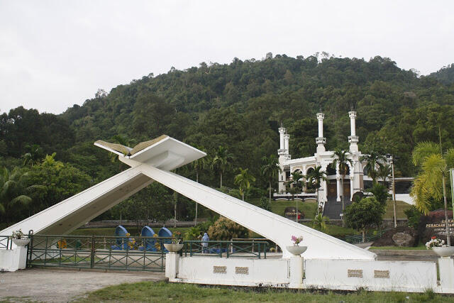 welcome to padang city