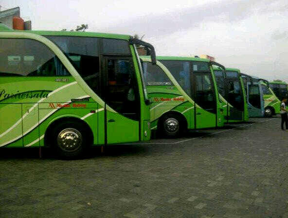 pusat sewa isuzu elf/long dijakarta