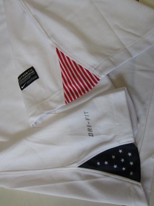 Lelang Murah Jersey USA Home 2013 Player Issue size S dan M, Starting bid Rp.60.000
