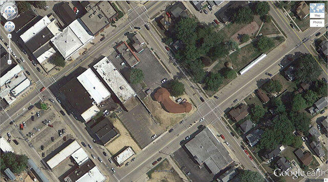 Simbol&quot; yang tertangkap oleh google earth