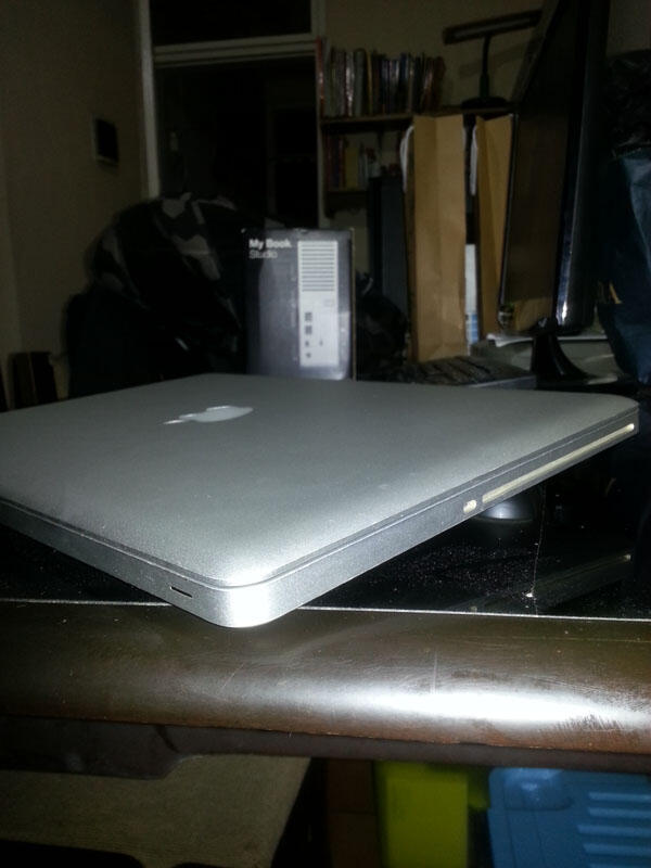 WTS MacBookPro 15inch i5 2.53 Ram 8Gb
