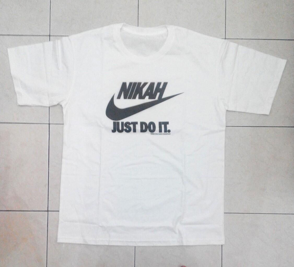 Kaos lucu, tidak lucu dilarang dibeli
