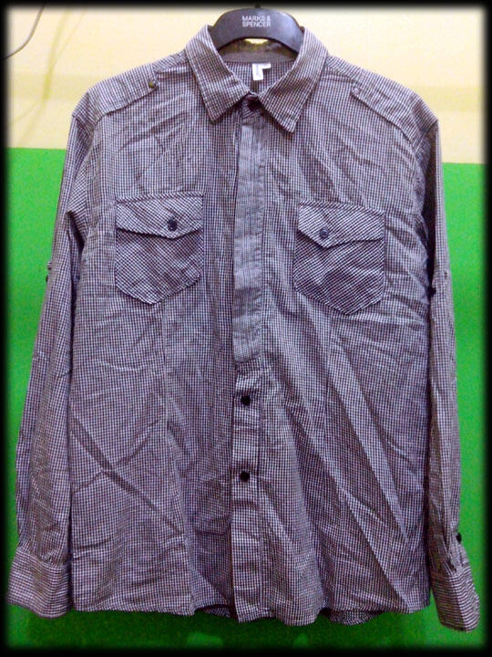Edisi bongkar lemari uniqlo,paul smith,ocen pacific, dll Murah pastinya !!