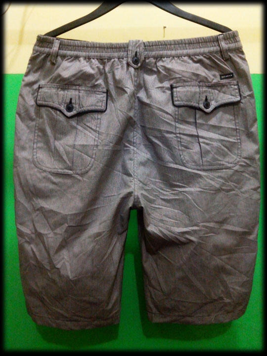 Edisi bongkar lemari uniqlo,paul smith,ocen pacific, dll Murah pastinya !!