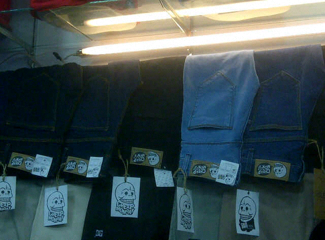 Chino dan Denim Berkualitas