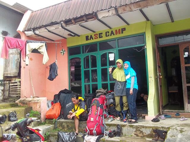 PENDAKIAN BASAH GUNUNG SUMBING 3.371 Mdpl ( via Bowongso ) 27 Feb – 01 Mar 2014