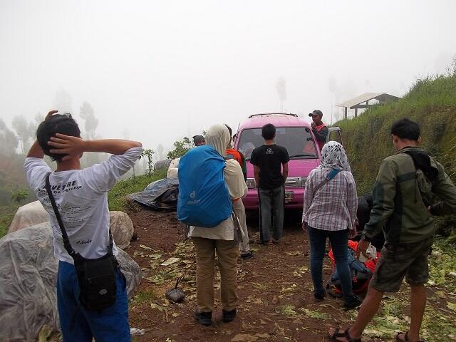 PENDAKIAN BASAH GUNUNG SUMBING 3.371 Mdpl ( via Bowongso ) 27 Feb – 01 Mar 2014