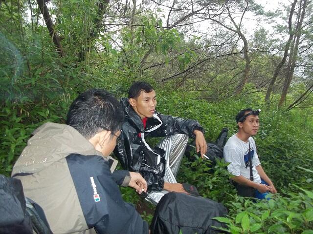 PENDAKIAN BASAH GUNUNG SUMBING 3.371 Mdpl ( via Bowongso ) 27 Feb – 01 Mar 2014