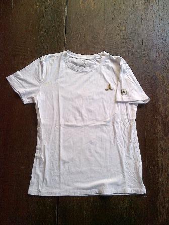 april 77 west disizzit supreme stussy gap feltic ferrari dickies nirvana the beatles