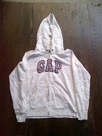 april 77 west disizzit supreme stussy gap feltic ferrari dickies nirvana the beatles