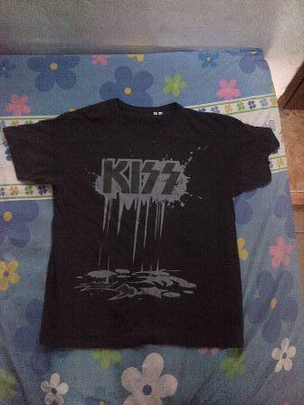 april 77 west disizzit supreme stussy gap feltic ferrari dickies nirvana the beatles