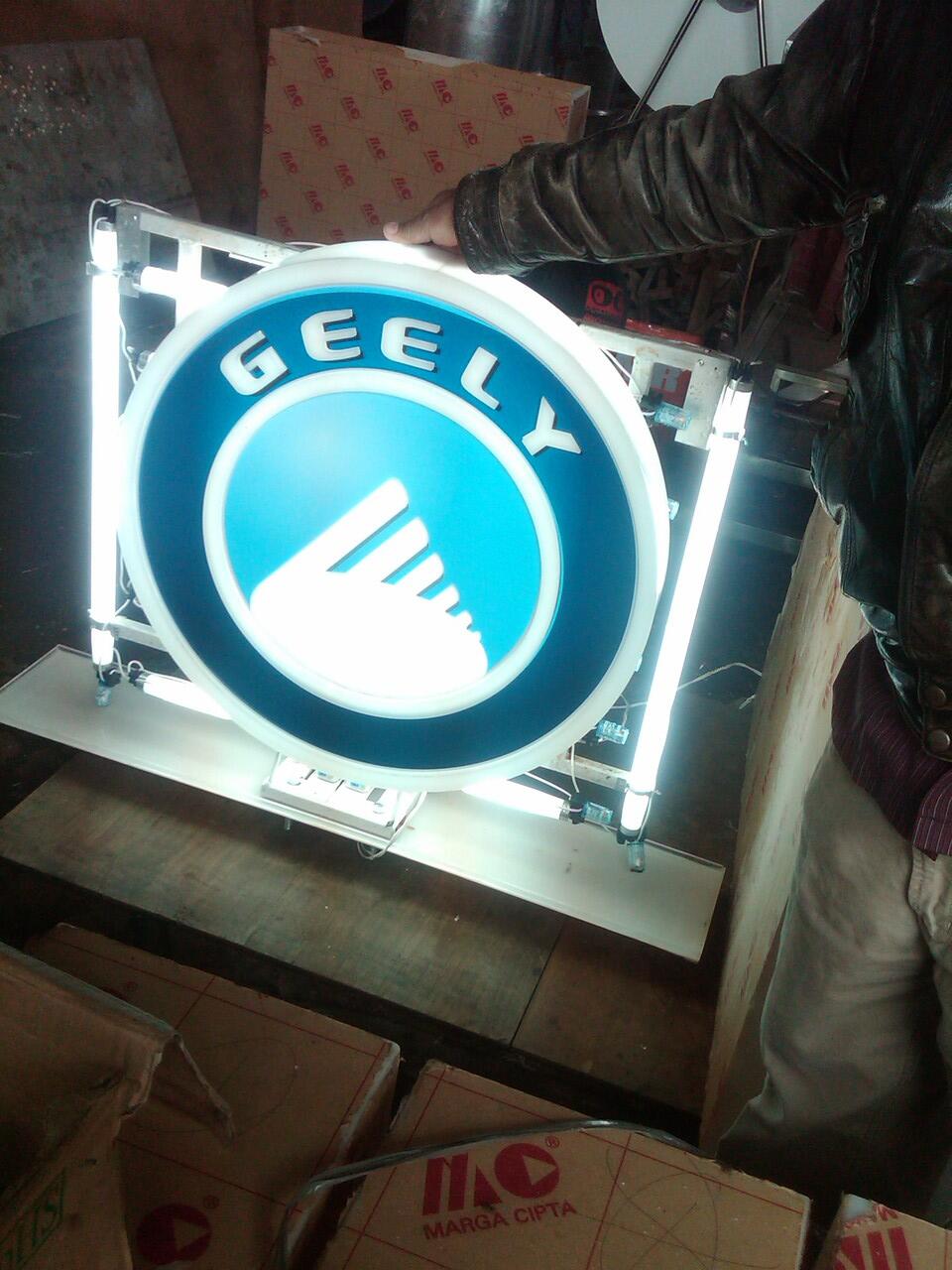 JASAPEMBUATAN SIGNAGE,BILLBOARD,NEONBOX,NEON/PYLONSIGN,LETTER TIMBUL,PAJAK REKLAME