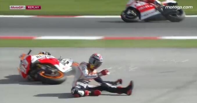 Si Marquez Di Suruh Honda Balap, Malah Main Seluncuran... Aneh Banget Emang!