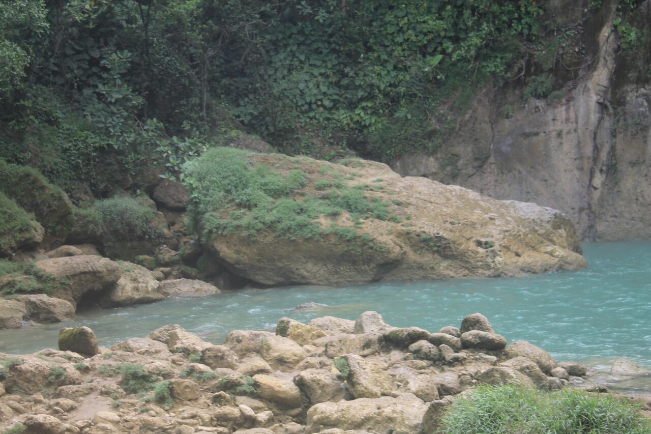 Ujung Genteng dan Curug Cikaso surga tersembunyi di Sukabumi 