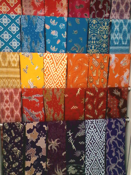 Kain Batik Merserised samforised untuk Kemeja
