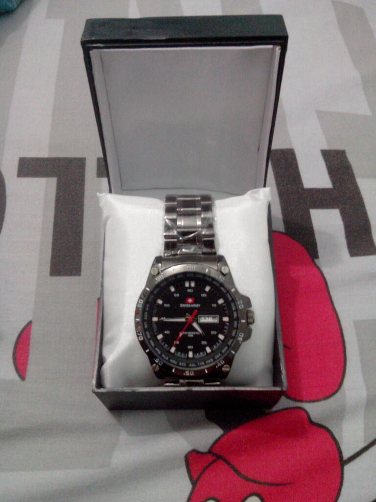 ۞ JAM TANGAN SWISS ARMY MURAH BANYAK BONUS DAN GRATIS ONGKOS KIRIM ۞