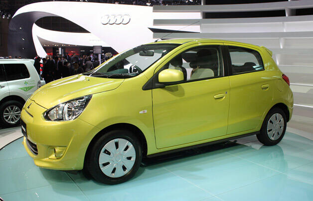 Mitsubishi Mirage Exceed HARGA TERBAIK DISKON BESAR - JKT