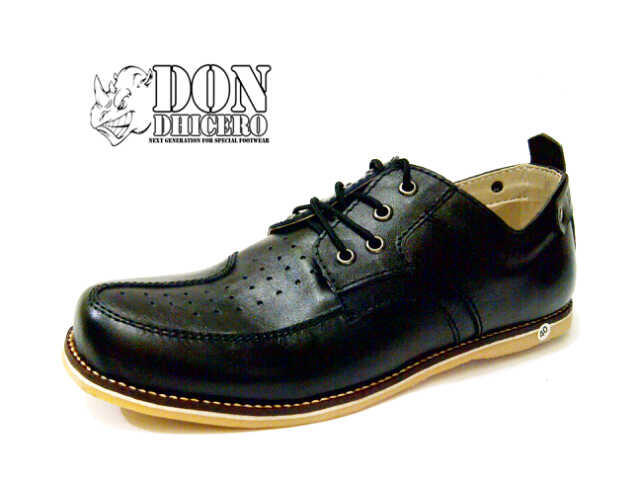 SEPATU BOOT DON DHICERO ( BOOT DAN TRACKING )