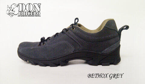 SEPATU BOOT DON DHICERO ( BOOT DAN TRACKING )