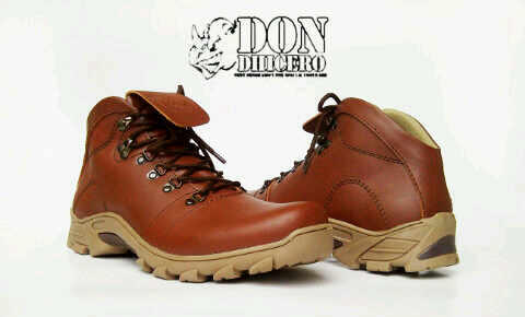 SEPATU BOOT DON DHICERO ( BOOT DAN TRACKING )