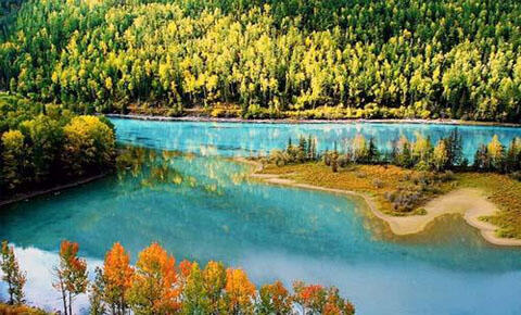 Danau Ini Bagai Surga, Indahnya Bikin Ingin Ke Sana