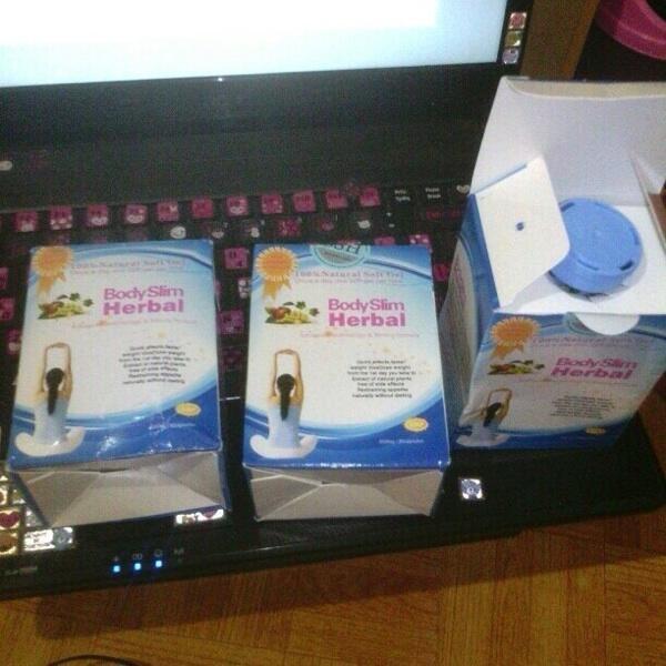 Body slim herbal capsule, teh, dan lotion pelangsing tubuh