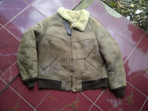 jaket bomber B3 size 40 avirex ltd made in usa kondisi 80%