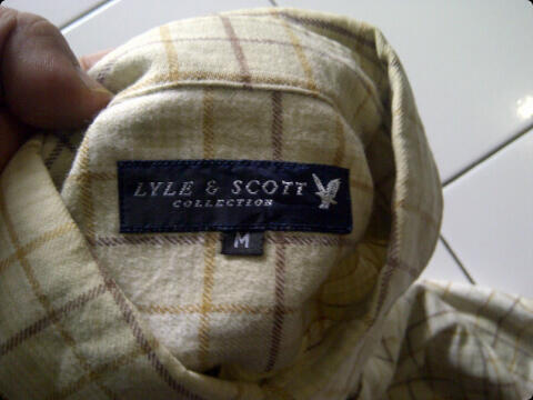 kemeja lyle and scott casual culture size medium maden china kondisi 98%