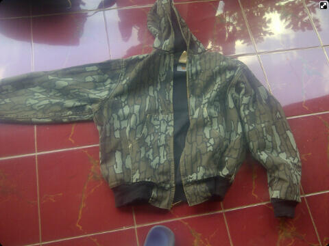 jaket hoodie carhartt size xl fit medium kondisi 90% edisi 100 tahun made in usa