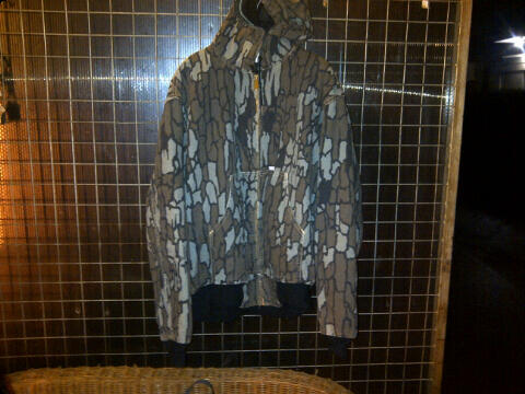 jaket hoodie carhartt size xl fit medium kondisi 90% edisi 100 tahun made in usa