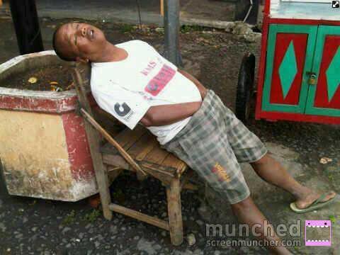 NGAKAK BANGET GAN SAMPE GULING-GULINGAN KE GOT!!!