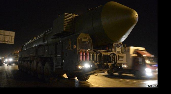 Menlu AS Kunjungi Ukraina, Rusia Luncurkan Rudal Antarbenua