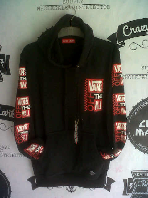 Jual Hoodie Vans, DC, Thrasher, and many more brand skate dengan harga terjangkau