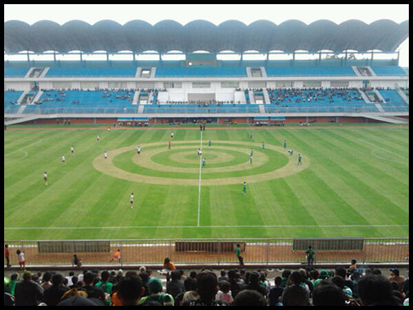 10 Stadion SepakBola Termegah Di Indonesia