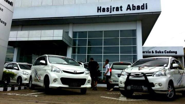 Bantuin Pilih Mobil Ya Gan Antara Ertiga, Grand Livina Dan Avanza.. Keren Mana Gan??