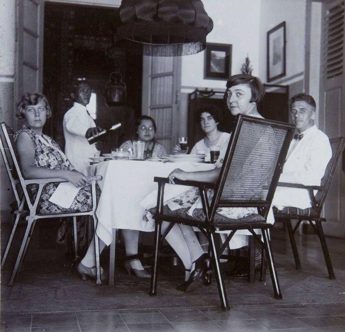 Rijsttafel : Acara Makan-makan Ala Jaman Kolonial Belanda !!jadulers masuk