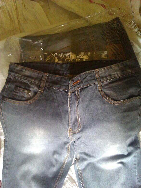 Celana Jeans IMPORT langsung Pabrik 90 Ribu Calvin Klein Murahh Gan