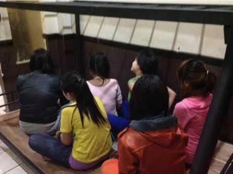 &#91;Pongasi mana?&#93;8 Gadis Belia Jadi BudakSeks, Layani Tamu Hingga Jam3 Pagi di Kalijodo