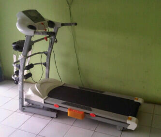 Treadmil Elektrik 3Fungsi TL-170