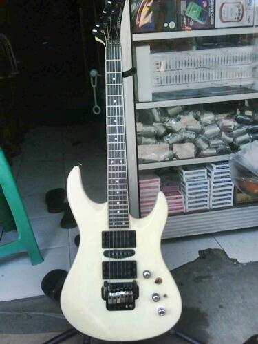 Jual GITAR GITAR JEPANG SECONDADA DI DHETONMUSIC 