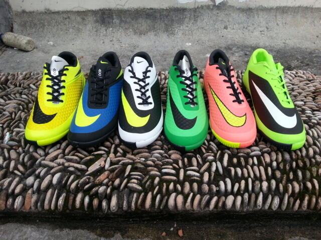 Sepatu Futsal NIKE HYPER VENOM PHELON/PHANTOM BIRU HITAM HIJAU KUNING PINK WC NEYMAR