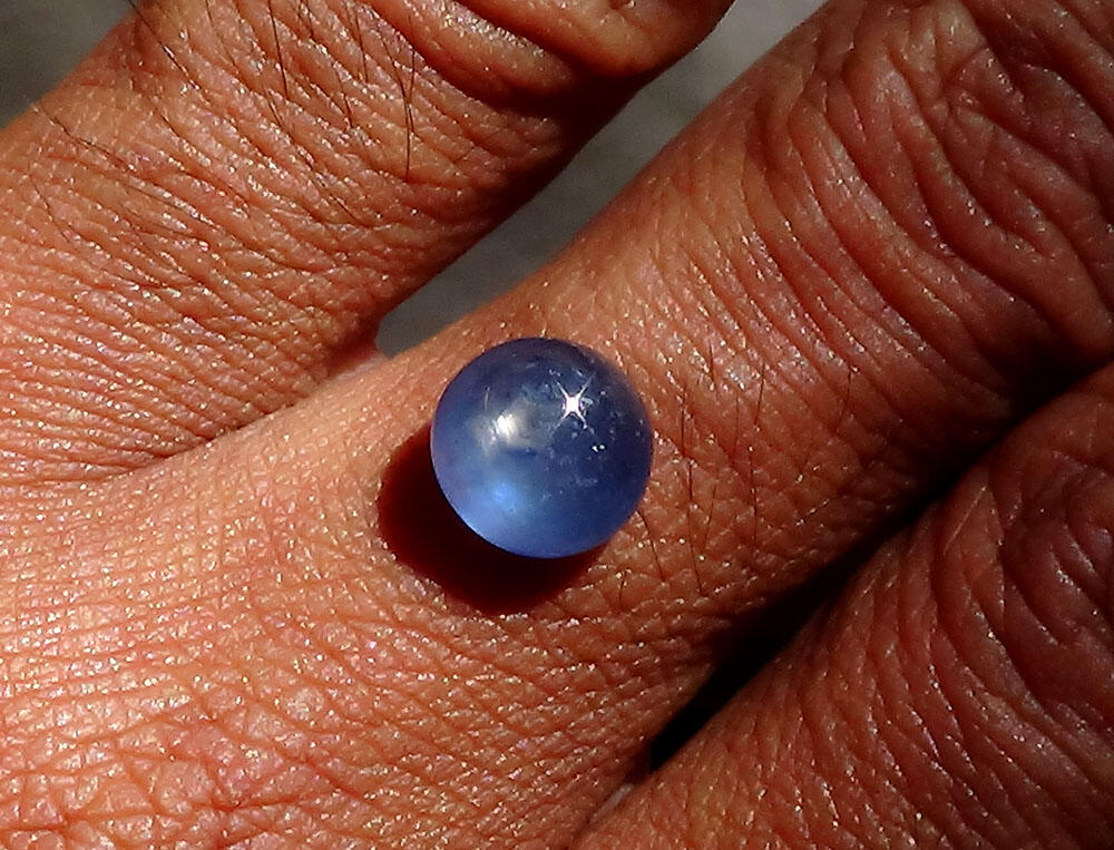 terjual cincin batu ruby afrika tajam safir saphire terjual cincin batu ruby afrika tajam safir saphire