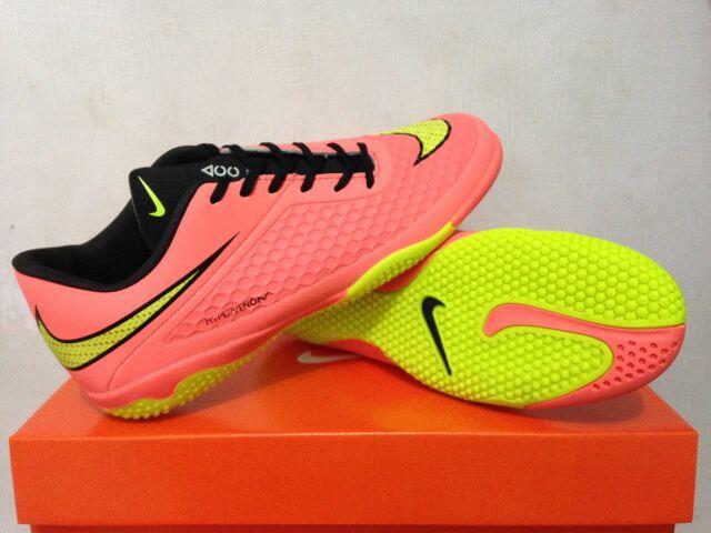 hypervenom futsal shoes