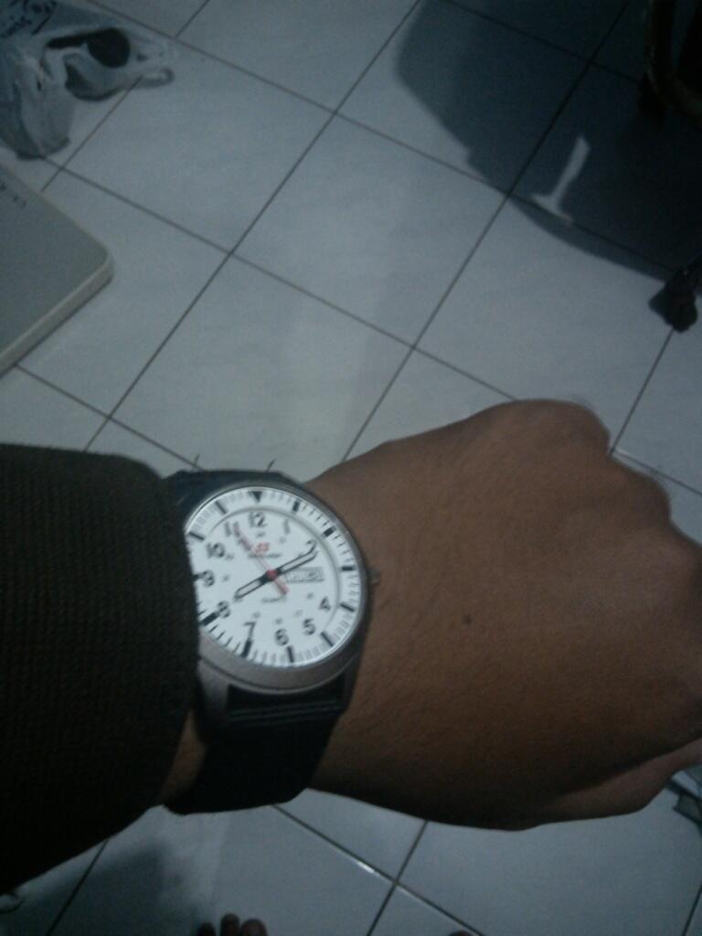۞ JAM TANGAN SWISS ARMY MURAH BANYAK BONUS DAN GRATIS ONGKOS KIRIM ۞