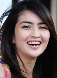 Artis ini mirip Banget : Revalina S Temat &amp; Ida Ayu Kadek Devie