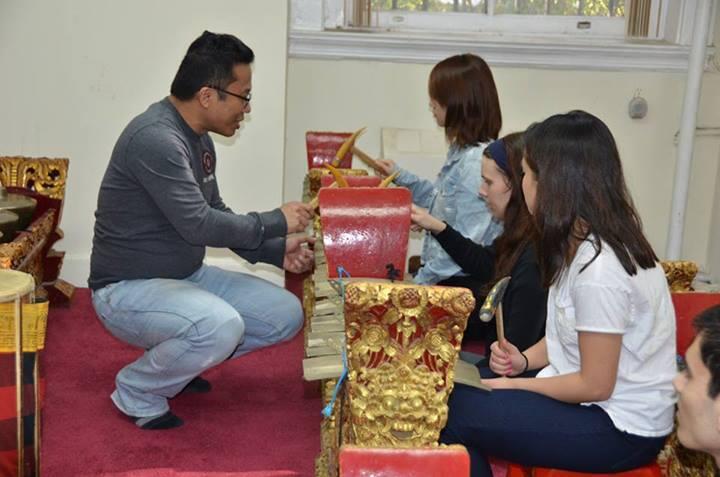 KJRI New York perkenalkan Gamelan dan Tari Bali kepada mahasiswa NYU !! 