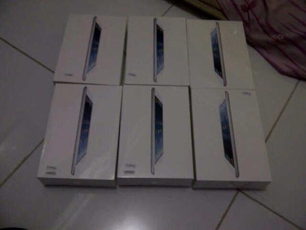bnib ipad mini 64gb white 4.75 juta promo