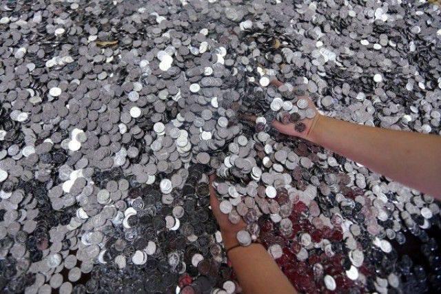 Karyawan Bank Dibikin Repot